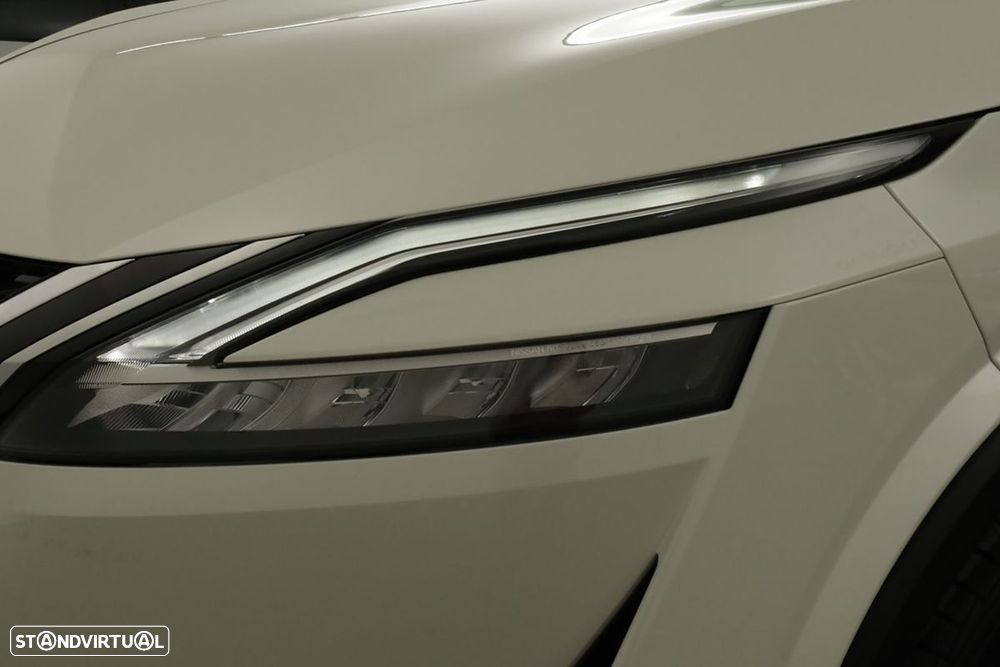 Nissan Qashqai 1.3 DIG-T Premiere Edition - 6