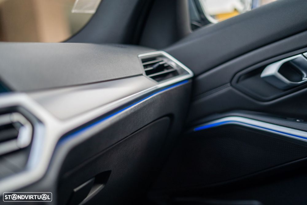 BMW 320 d Line Sport Shadow Auto - 46