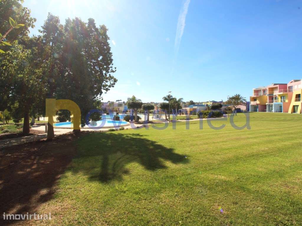Apartamento T1 com piscina em Albufeira, junto à marina, perto da p... - Grande imagem: 2/25