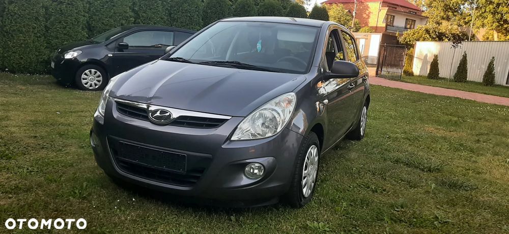 Hyundai i20 - 15