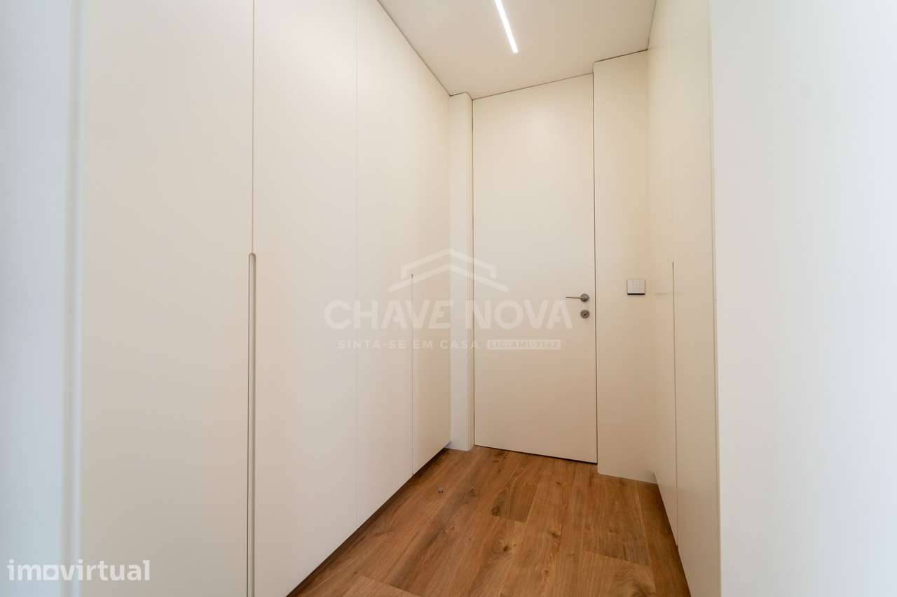 Moradia em Banda V3+1 Nova c/ Terraço em Gulpilhares - Grande imagem: 5/50