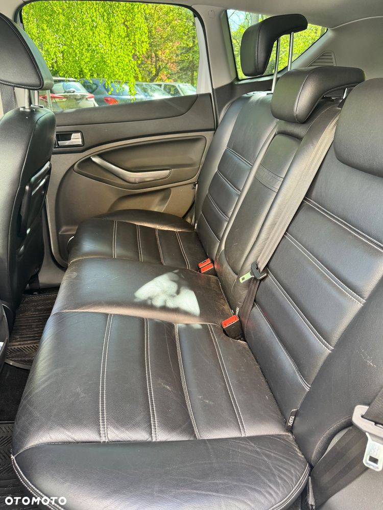 Ford Kuga 2.0 TDCi 4x4 Titanium - 7