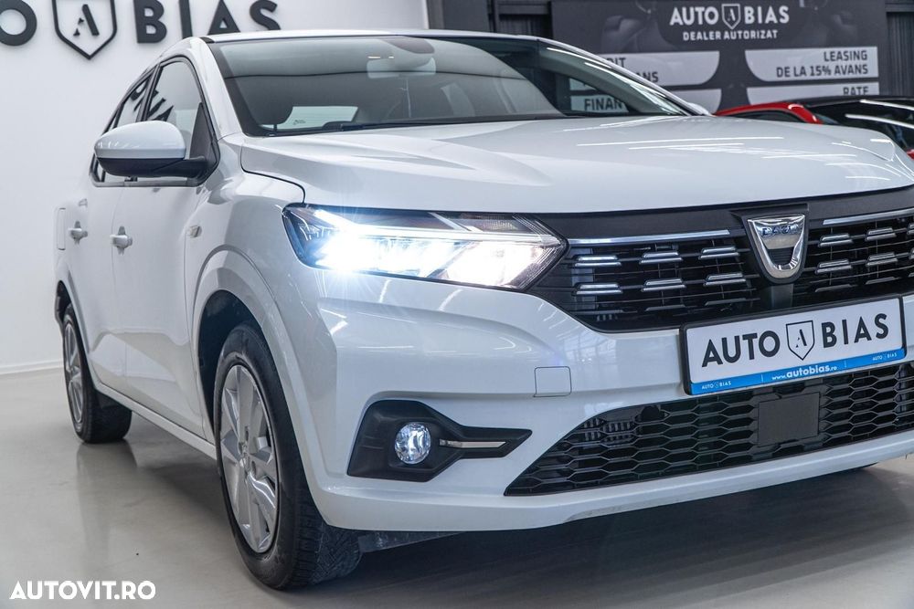 Dacia Logan TCe 90 MT6 Prestige - 28