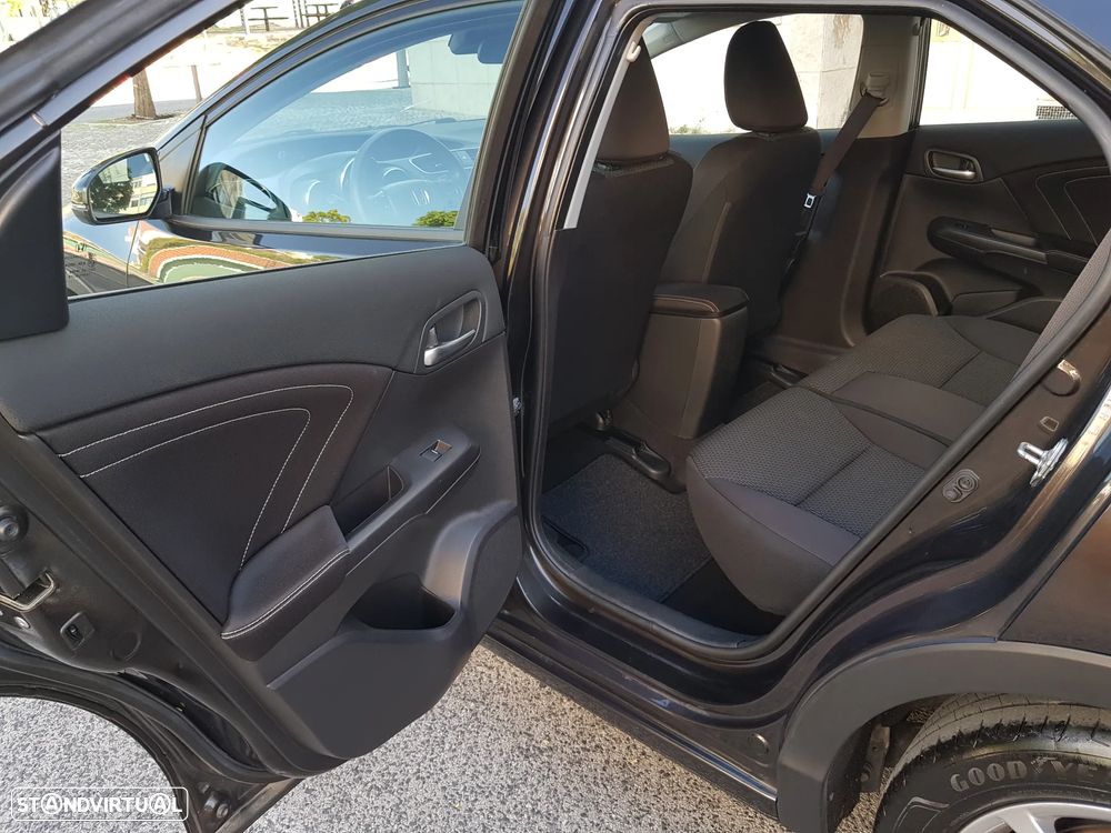 Honda Civic Tourer 1.6 i-DTEC Comfort - 29