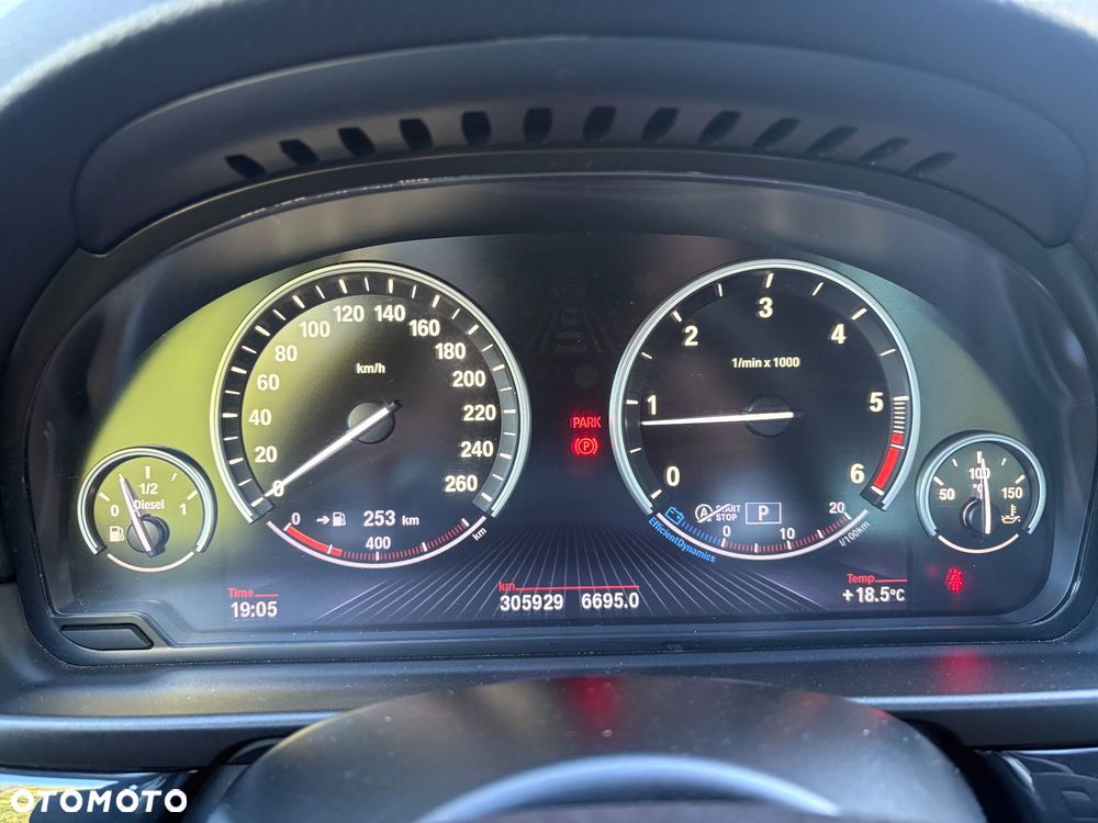 BMW Seria 5 - 18