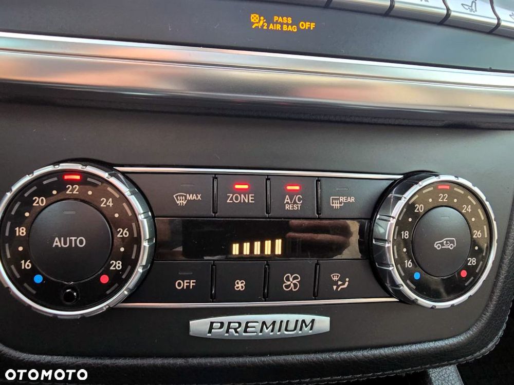 Mercedes-Benz ML 350 BlueTEC 4MATIC 7G-TRONIC - 24