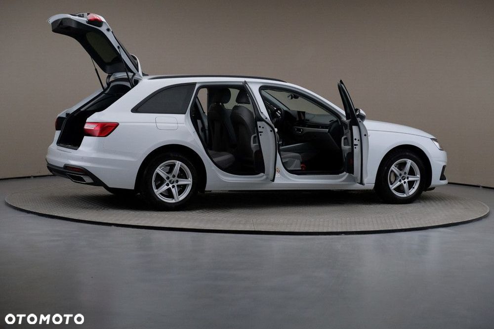 Audi A4 Avant - 6