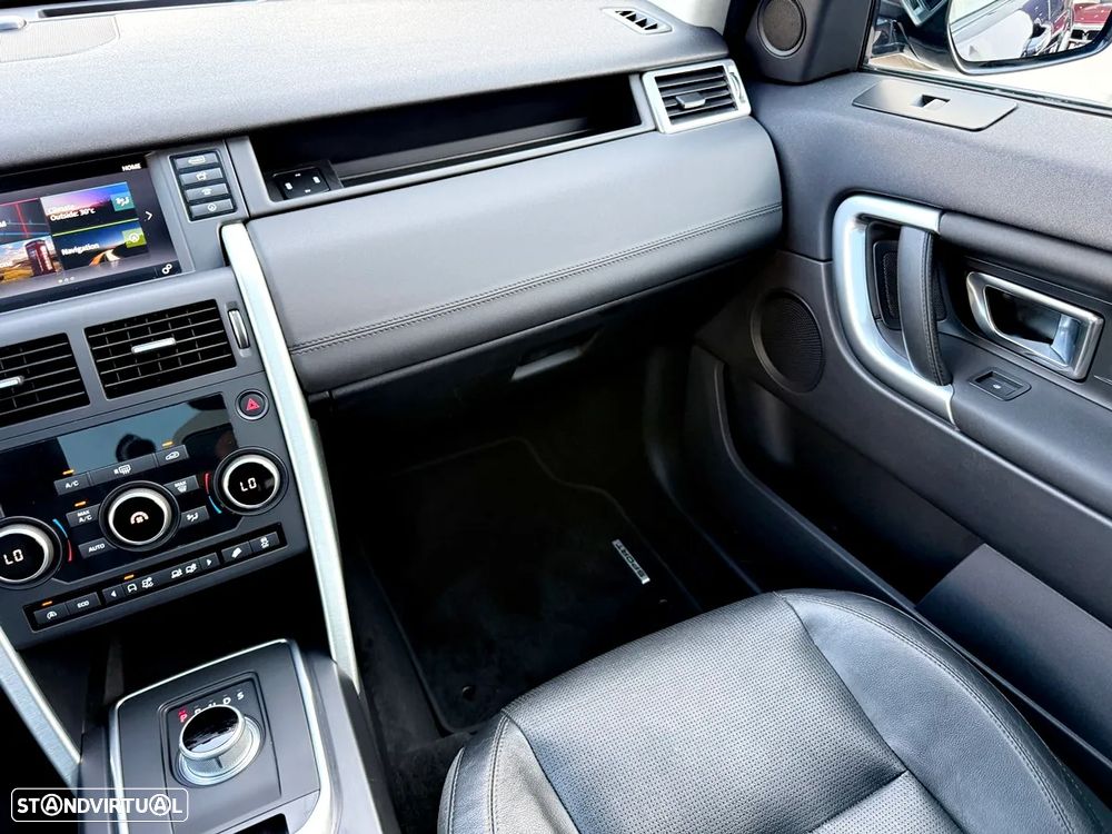 Land Rover Discovery Sport 2.2 SD4 HSE 7L Auto - 19