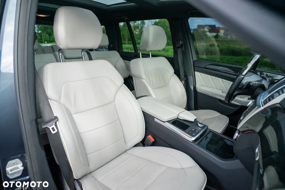 Mercedes-Benz GL 350 BlueTEC 4Matic 7G-TRONIC - 26