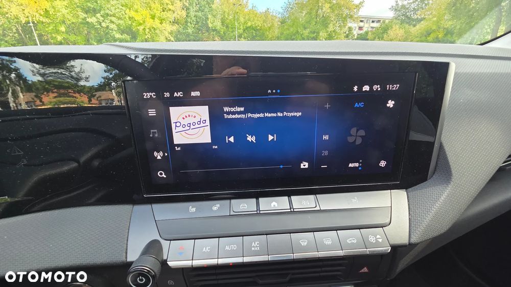 Opel Astra 1.2 Turbo Enjoy - 26