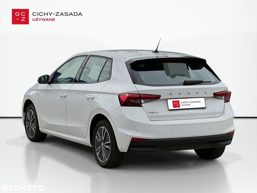 Skoda Fabia - 4