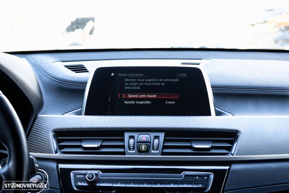 BMW X2 18 d sDrive Auto Pack M - 36