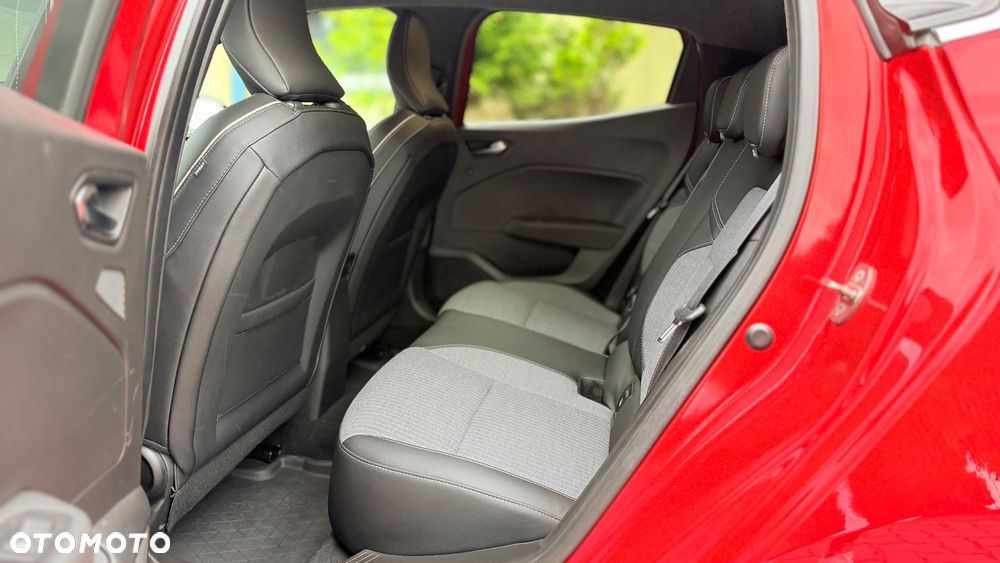 Renault Clio 1.6 E-TECH Full Hybrid 145 Techno - 25