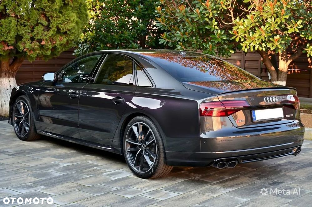 Audi S8 - 3