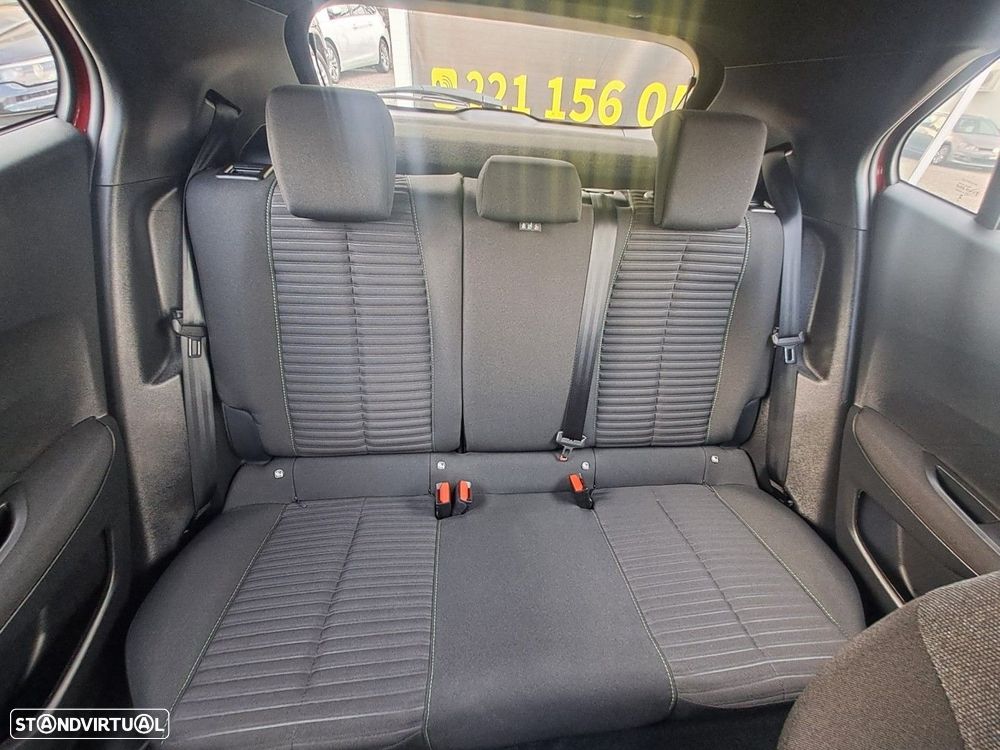 Peugeot 2008 PureTech 100 Active - 11