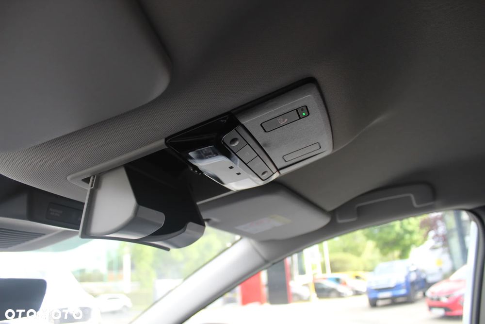 Nissan Qashqai 1.3 DIG-T MHEV N-Connecta Xtronic - 22