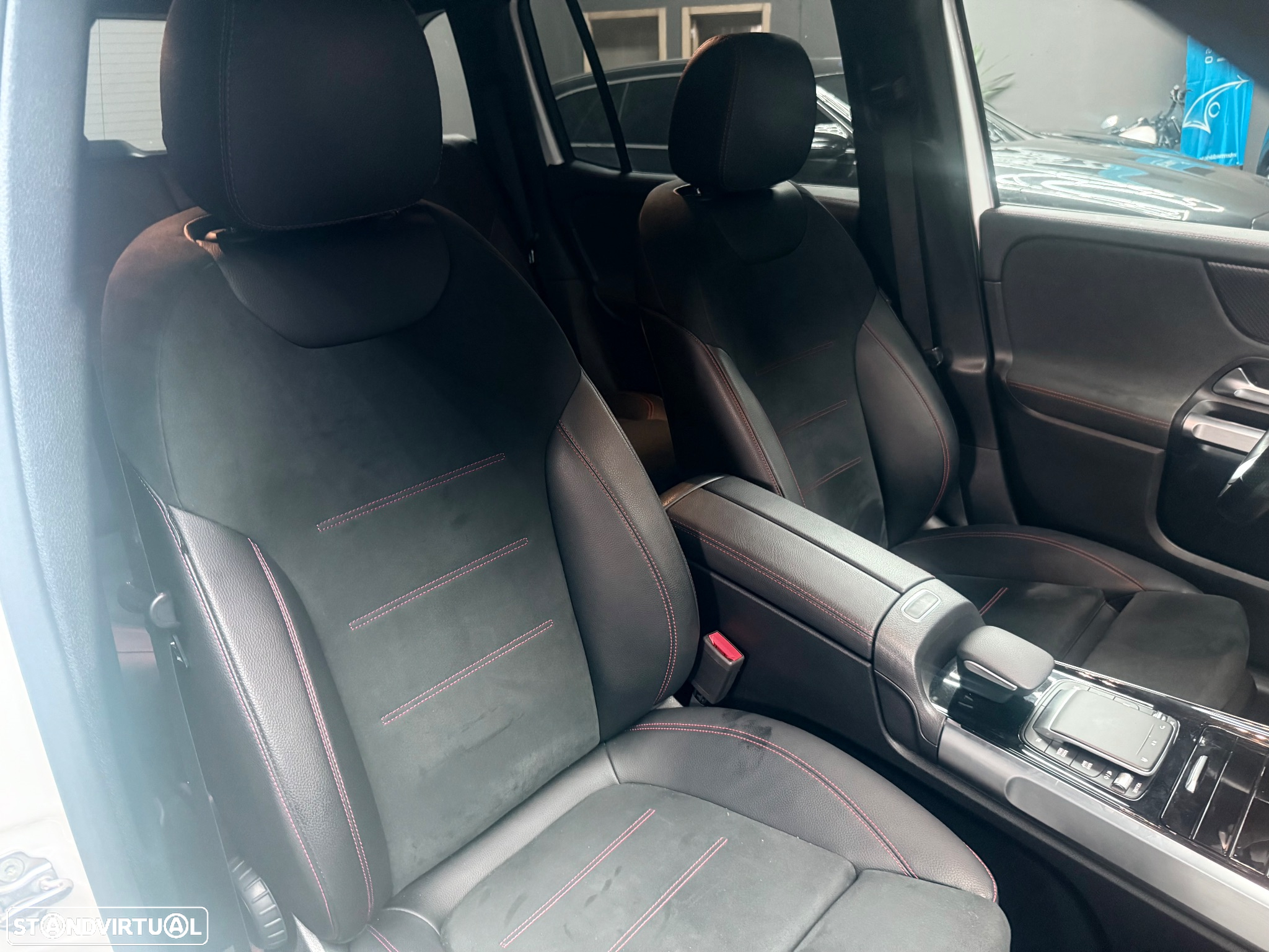 Mercedes-Benz GLB 200 d 4Matic 8G-DCT Edition AMG Line - 13