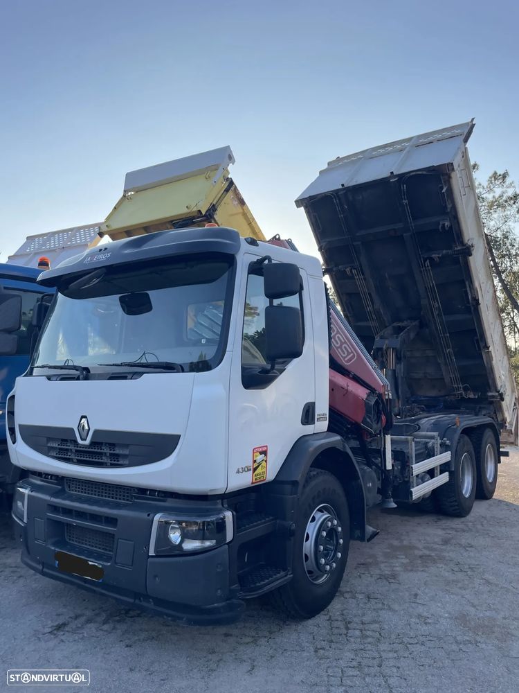 Renault 430 DXI / 6x4 - Tri Basculante C/ Grua - 1