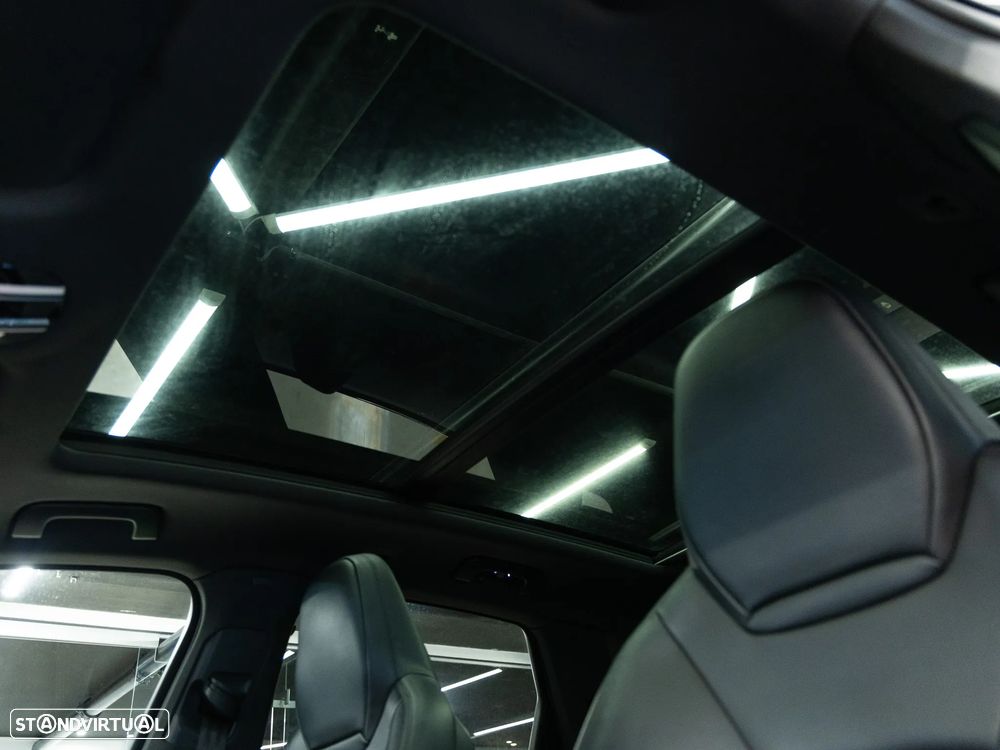 Porsche Cayenne Platinum Edition - 28