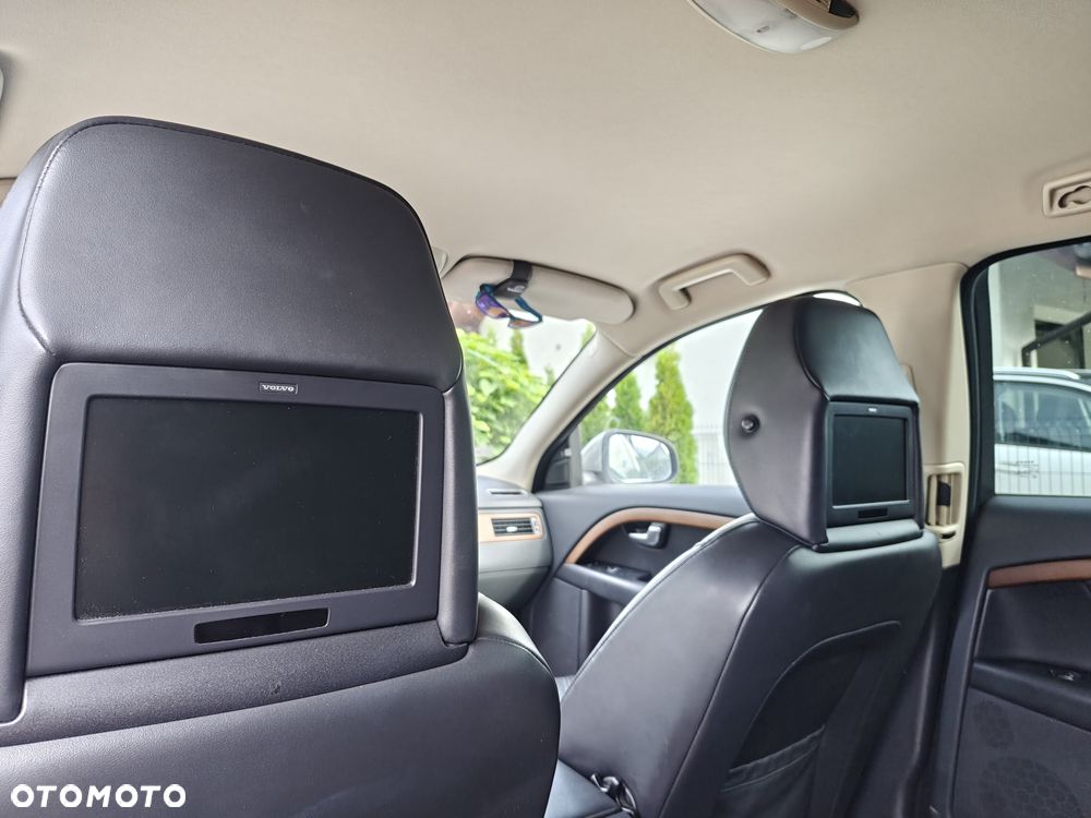 Volvo V70 D5 Summum - 16