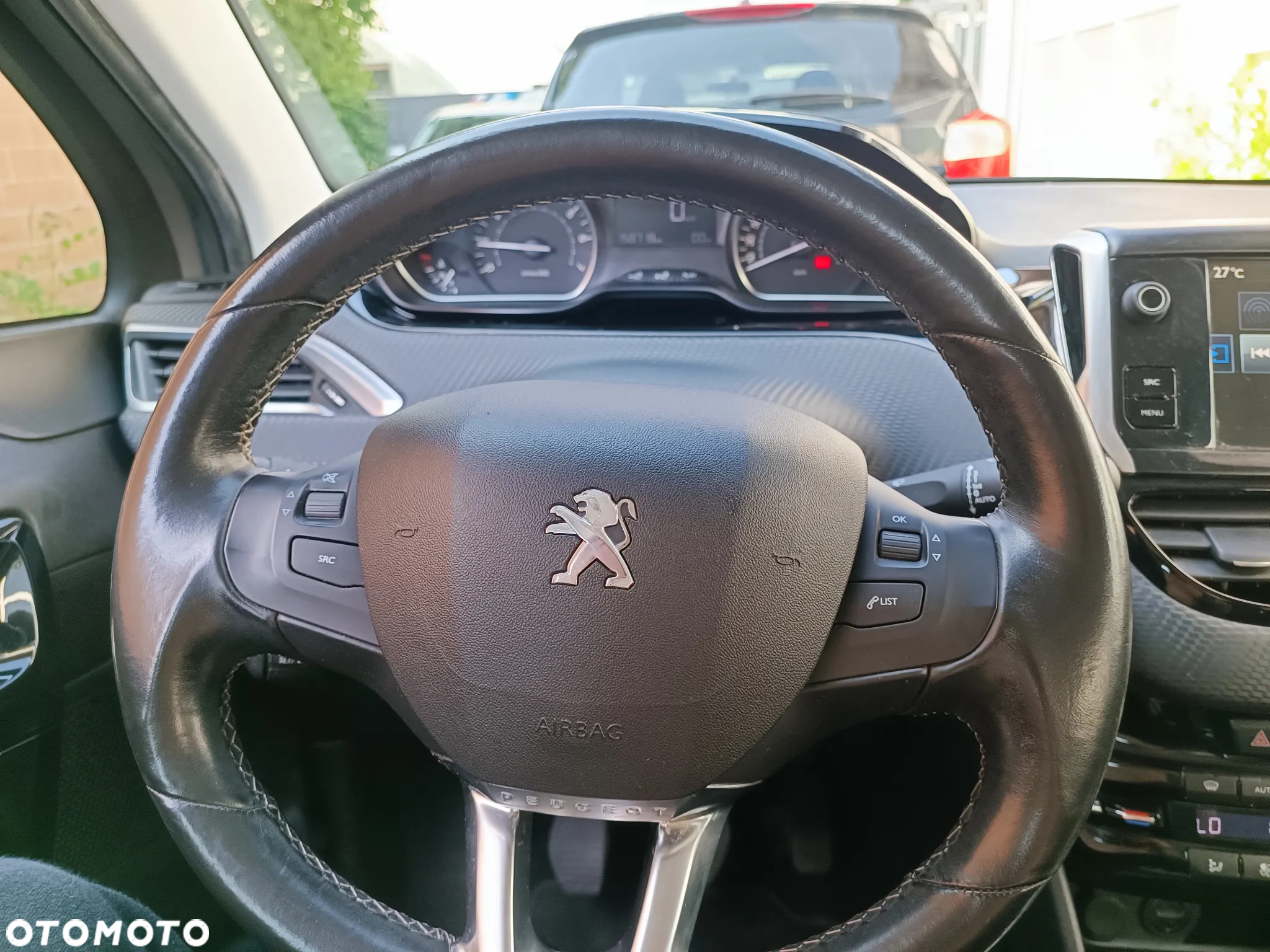 Peugeot 208 1.2 PureTech Allure S&S - 20