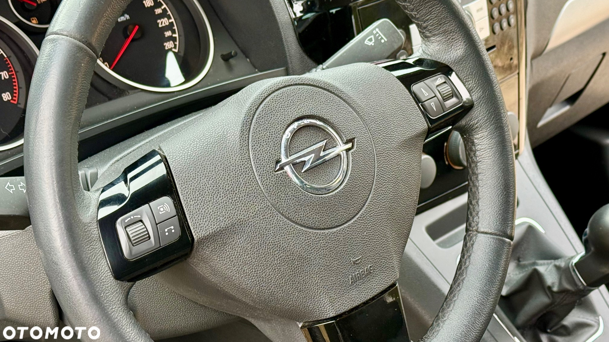 Opel Zafira 1.8 - 37