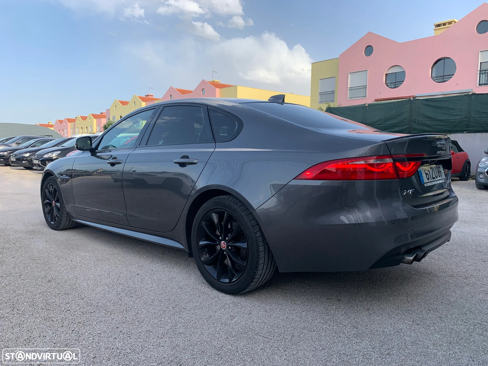 Jaguar XF 20d Aut. R-Sport - 30
