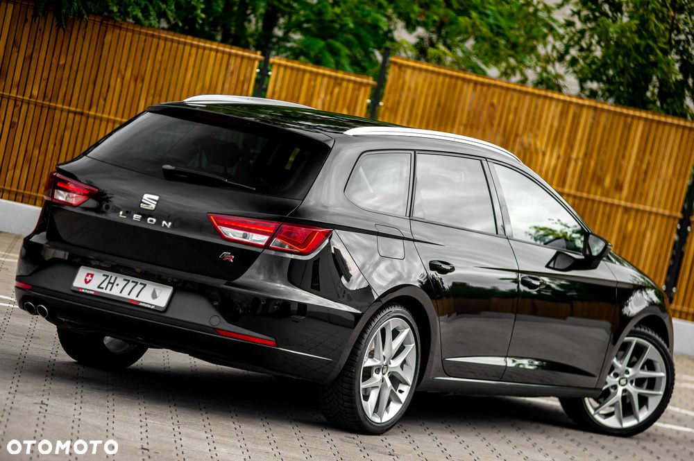 Seat Leon 1.8 TSI Ecomotive DSG FR - 11