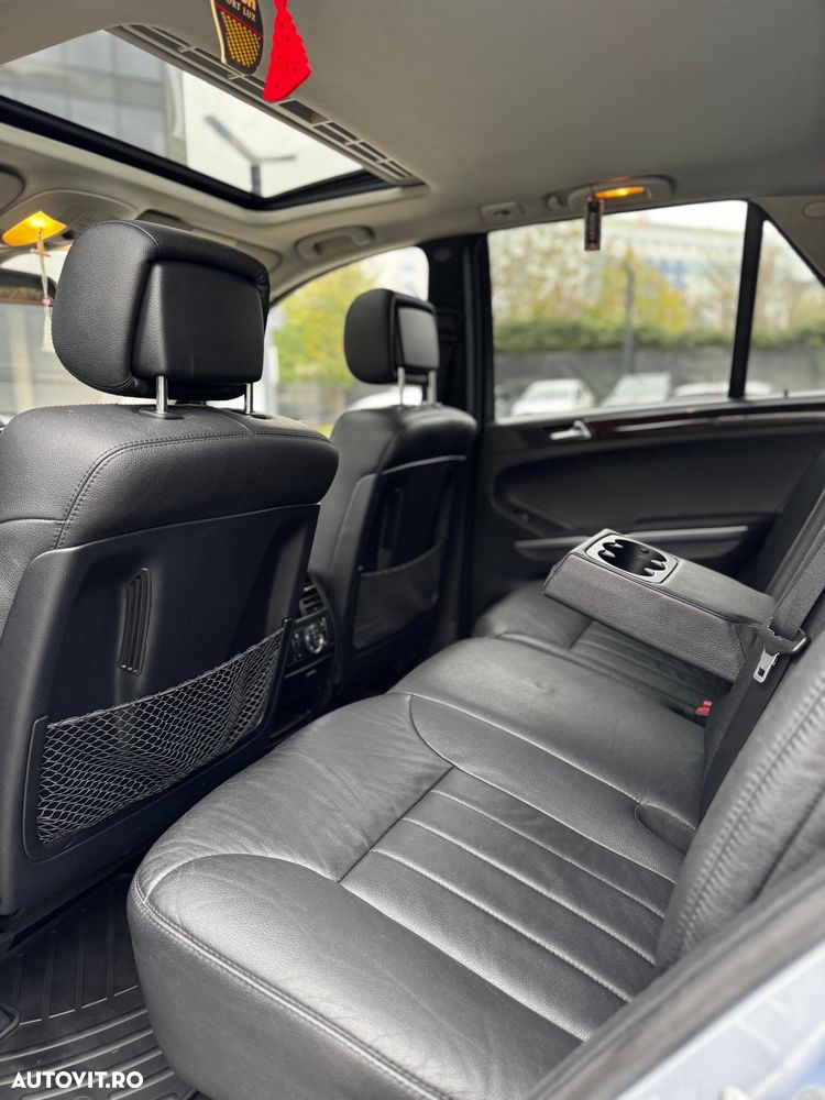 Mercedes-Benz ML - 14