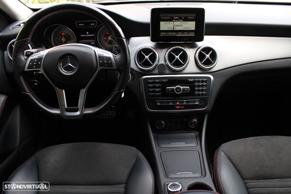 Mercedes-Benz GLA 220 d 4Matic 7G-DCT AMG Line - 8