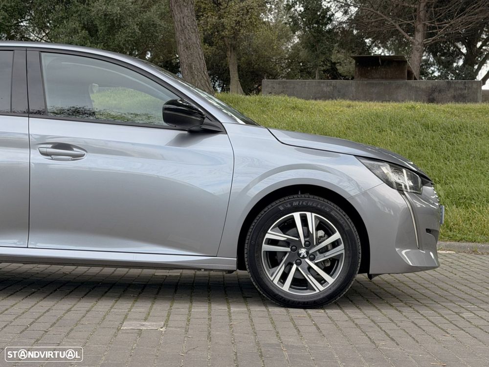 Peugeot 208 1.2 PureTech Allure - 15