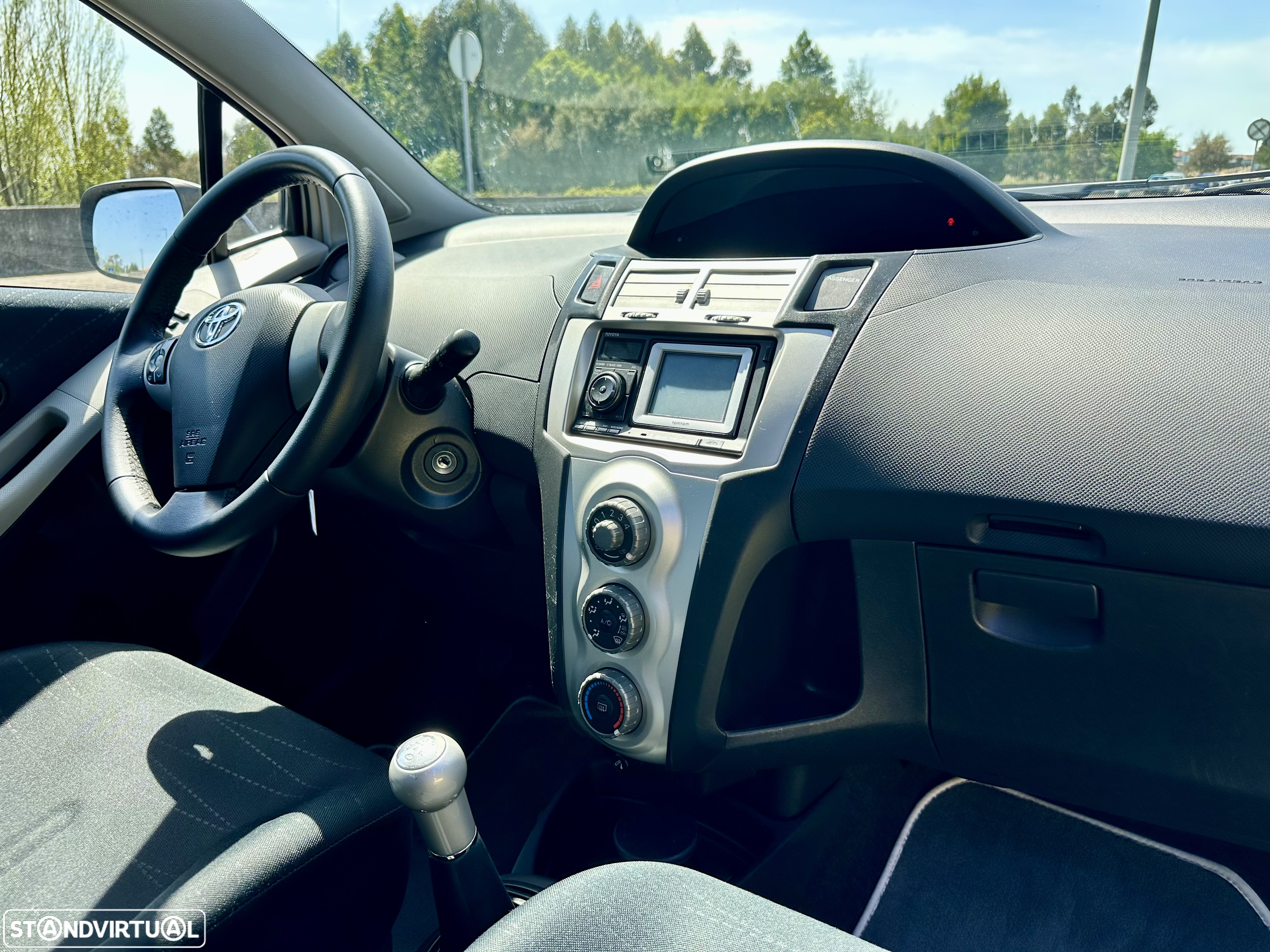 Toyota Yaris 1.4 D-4D Rock In Rio - 30