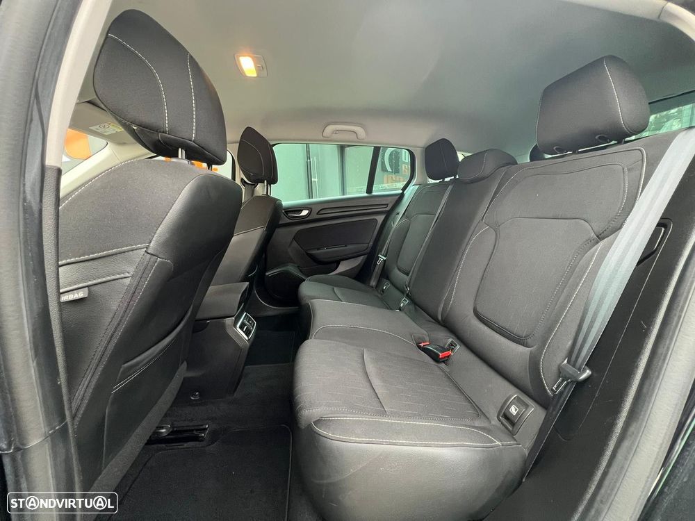 Renault Mégane Sport Tourer 1.5 Blue dCi Limited - 22