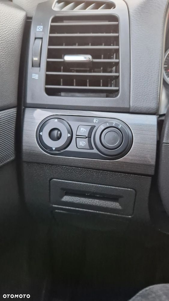 Chevrolet Captiva 2.0 4WD 7 Sitzer LT Exclusive - 15