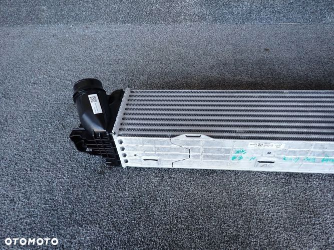 BMW G11 G12 7 G30 G31 5 intercooler - 3