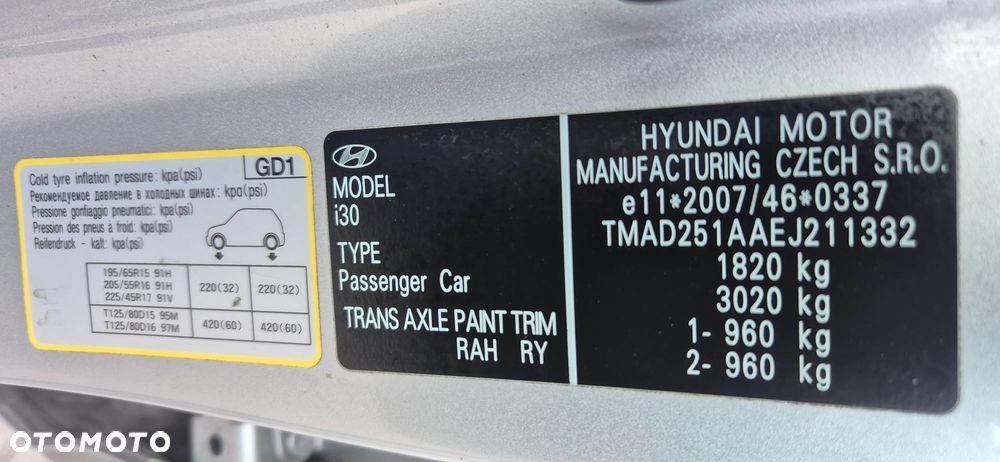 Hyundai i30 1.4 Trend - 8