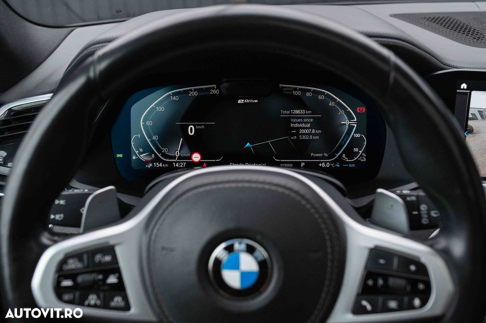 BMW X5 xDrive45e - 14