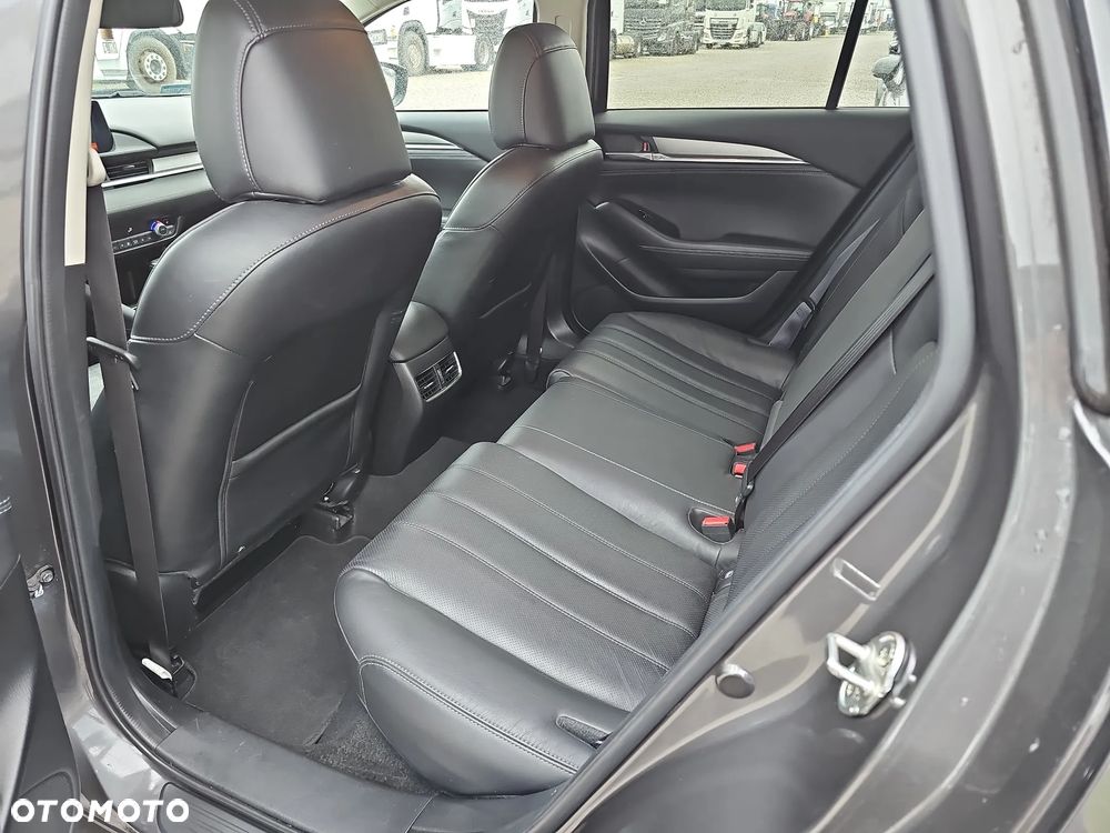 Mazda 6 2.5 SkyPrestige - 24