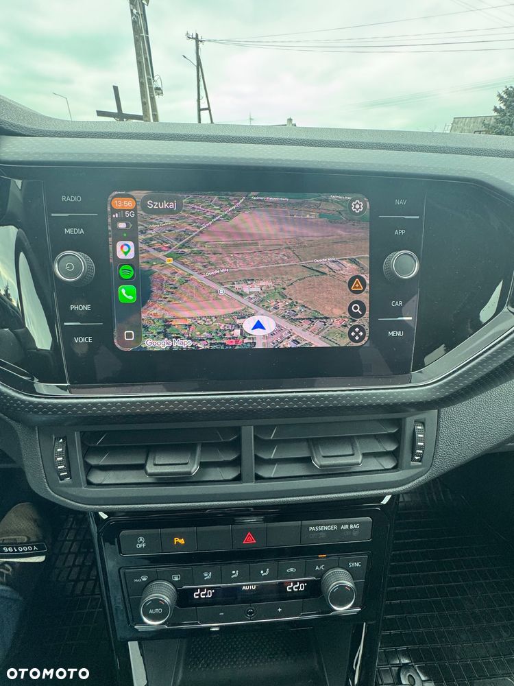 Volkswagen T-Cross - 20
