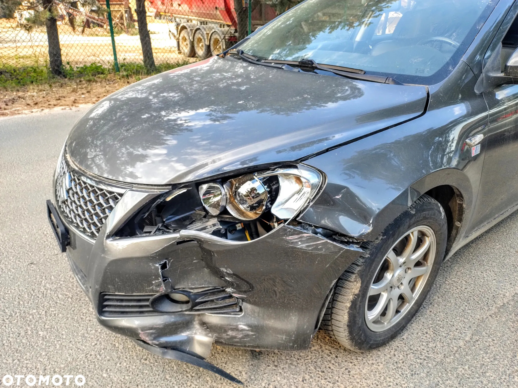 Suzuki Kizashi 2.4 Sport 4WD CVT - 15