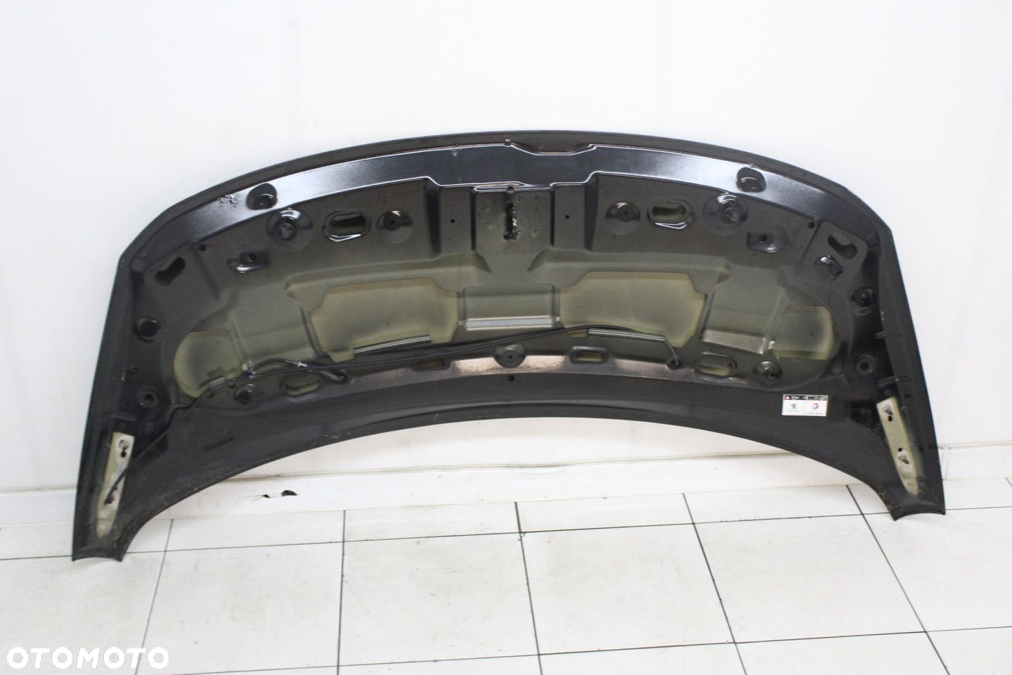PEUGEOT 3008 09R- MASKA POKRYWA SILNIKA KTV KTVD - KOD LAKIERU - 4