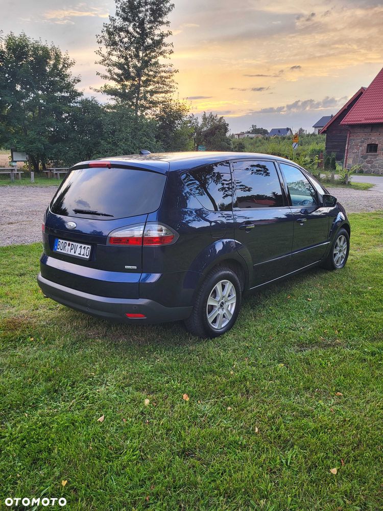 Ford S-Max 2008 photo 4