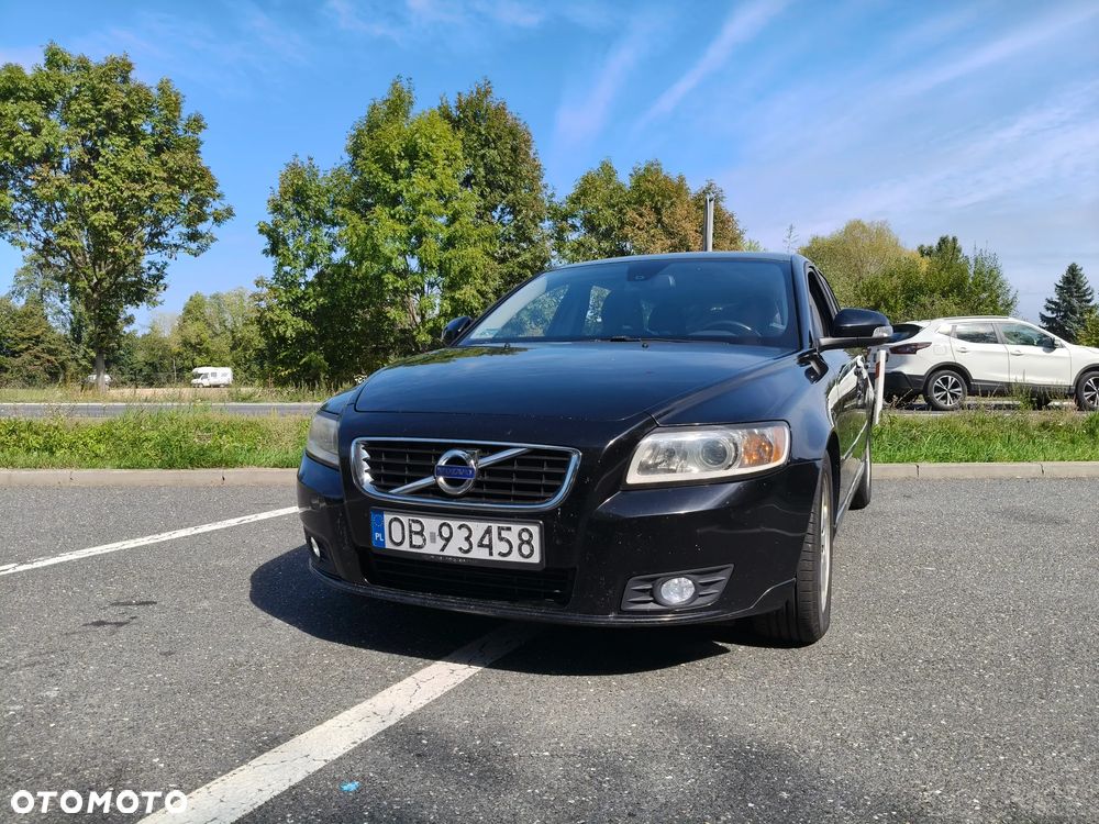 Volvo V50