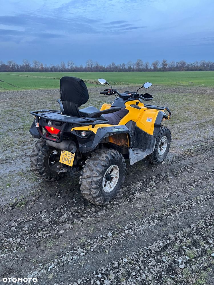 Can-Am Outlander Max - 4