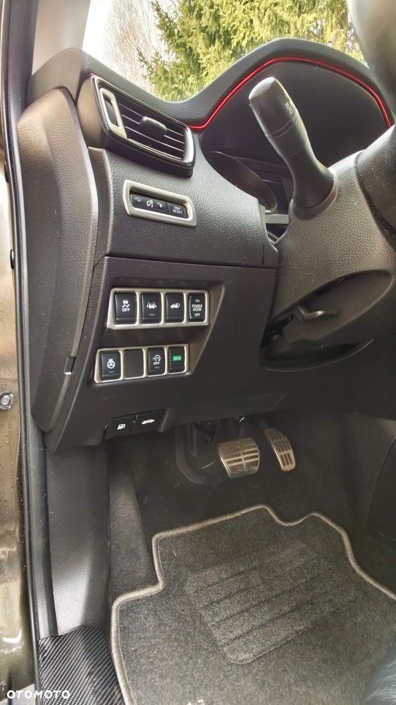 Nissan X-Trail 2.0 dCi Tekna 2WD Xtronic - 31