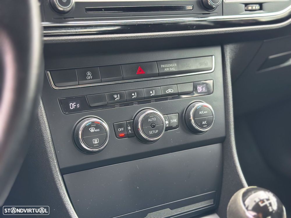 SEAT Leon SC 1.6 TDI Style Ecomotive - 15