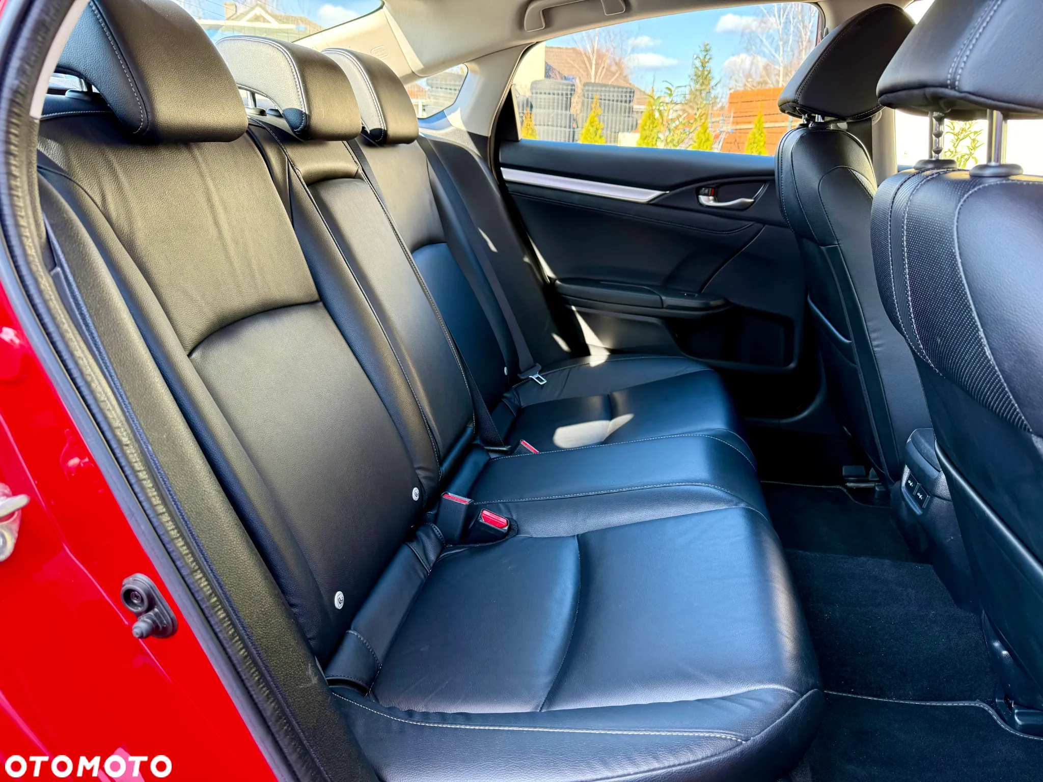 Honda Civic 1.5 i-VTEC Turbo CVT Sport - 34