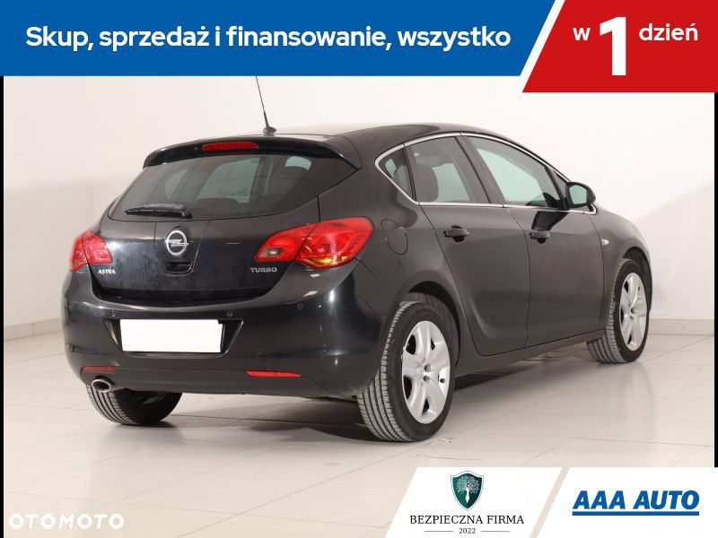 Opel Astra - 6