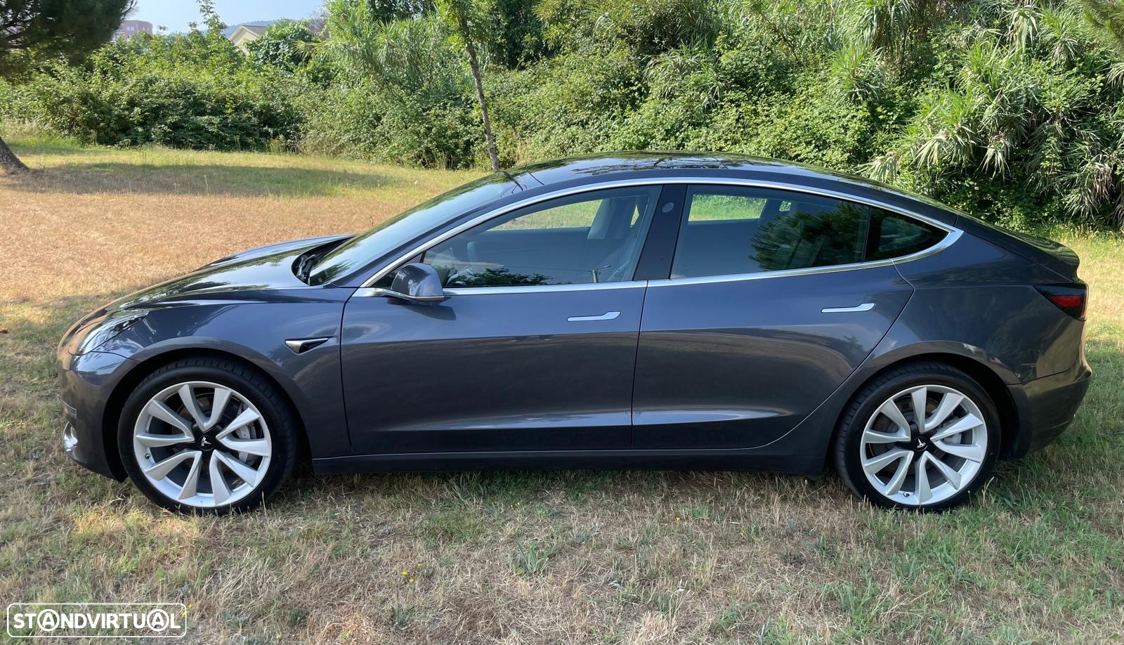 Tesla Model 3 Long-Range Dual Motor AWD - 14