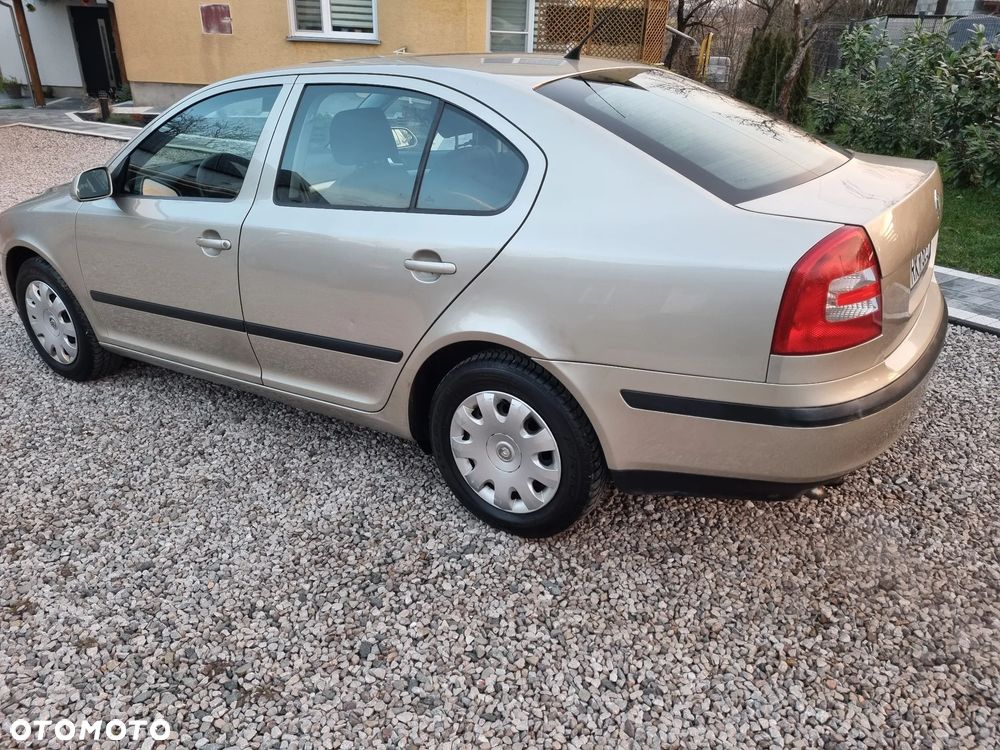 Skoda Octavia 1.9 TDI DPF Ambiente - 6
